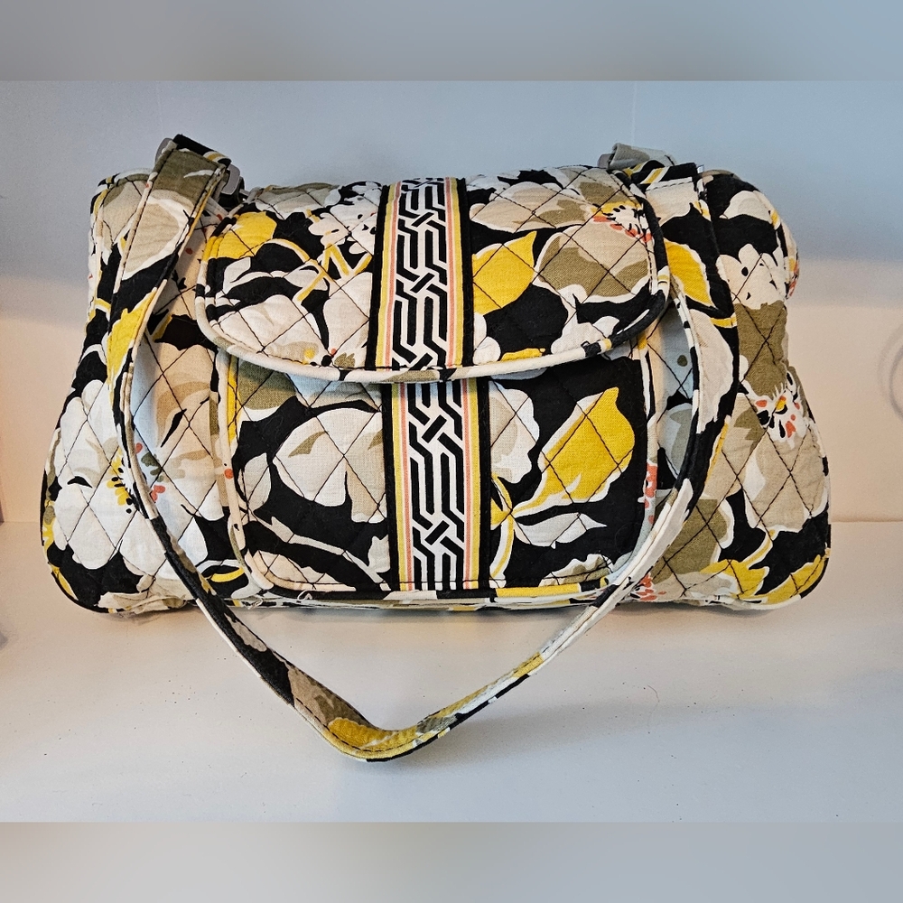 EUC VERA BRADLEY Edie Satchel Quilted Bag